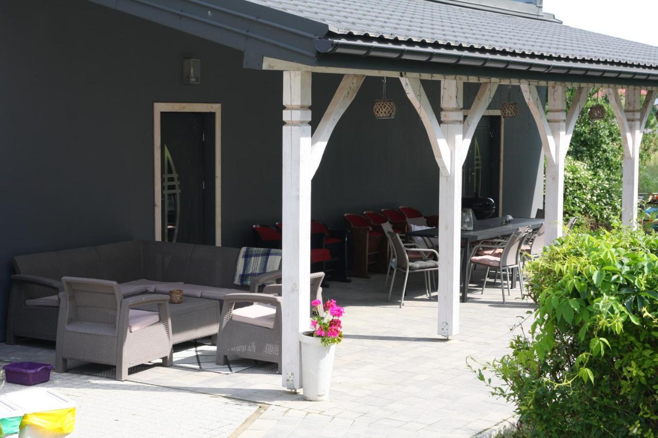 Stara Szkola W Weremowicach Apartamento Weremowice Exterior foto