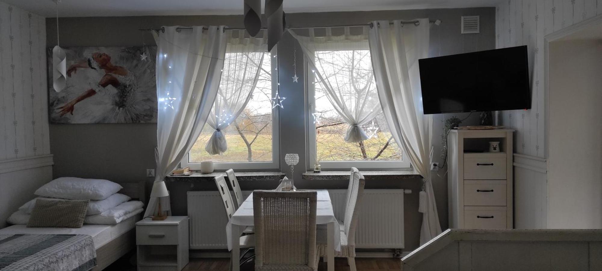 Stara Szkola W Weremowicach Apartamento Weremowice Exterior foto